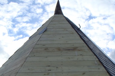 Couverture - Zinguerie Rénovation d'une tour octogonale en ardoise